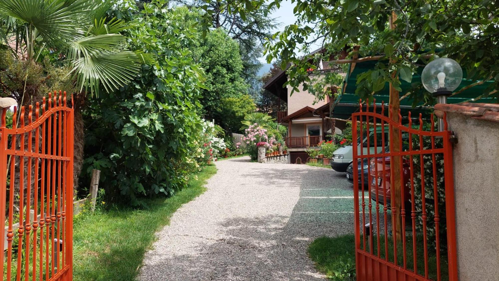 Nora S Home 1 - Panoramic Terrace & Bio Garden Μεράνο Εξωτερικό φωτογραφία